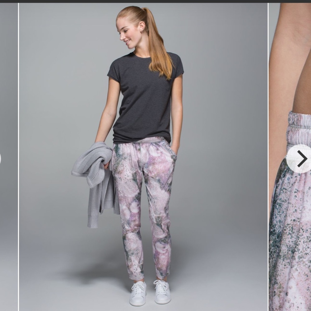 Lululemon Namaskar pant II in Sugar Crash Multi size 2